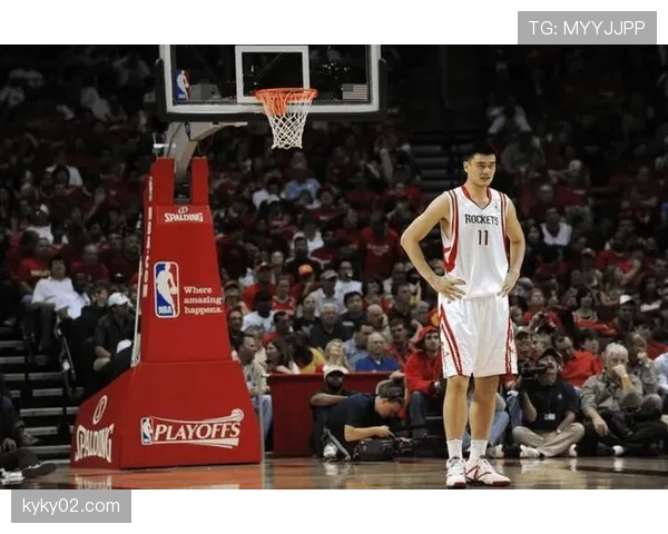 黄蜂新秀破姚明纪录,引爆全场!未来篮球之星即将崛起 黄蜂新秀破姚明纪录,引爆全场!未来篮球之星即将崛起