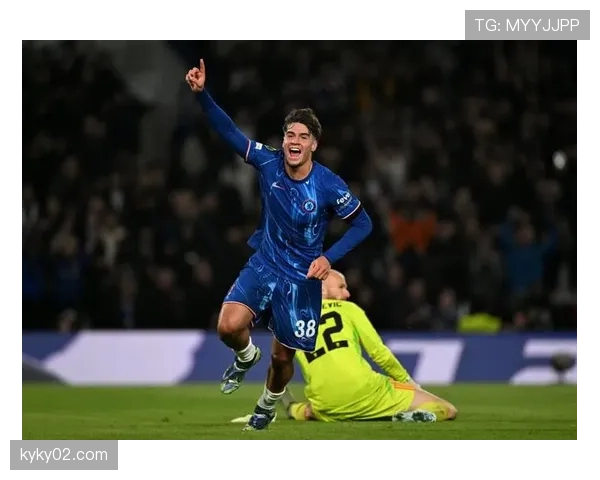 切尔西惊爆:滕哈赫或将加盟,转会费或达15000万欧! 切尔西惊爆:滕哈赫或将加盟,转会费或达15000万欧!