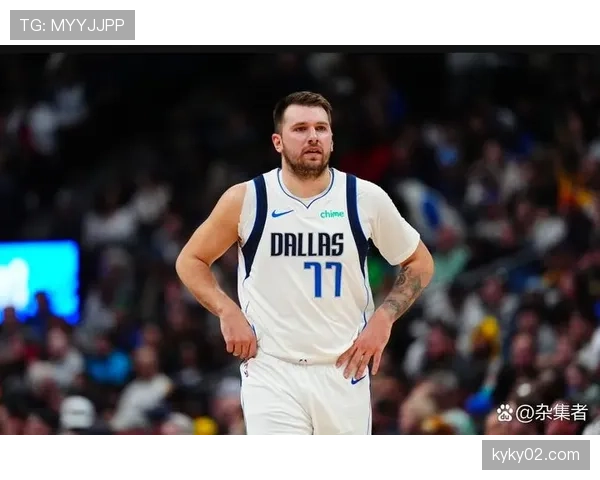 NBA独行侠东契奇节奏变化两次晃人轻松得分