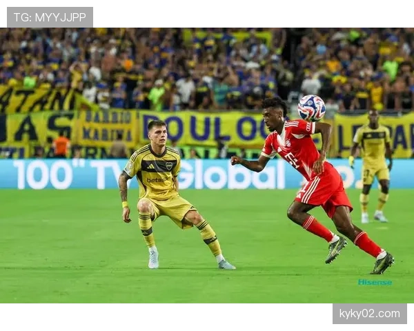 拜仁中前场配合打出令人窒息攻势