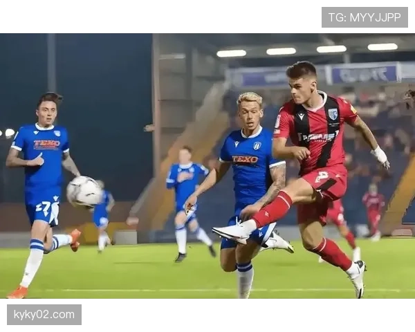 法甲摩纳哥边路联动充满侵略性，进球屡次出现